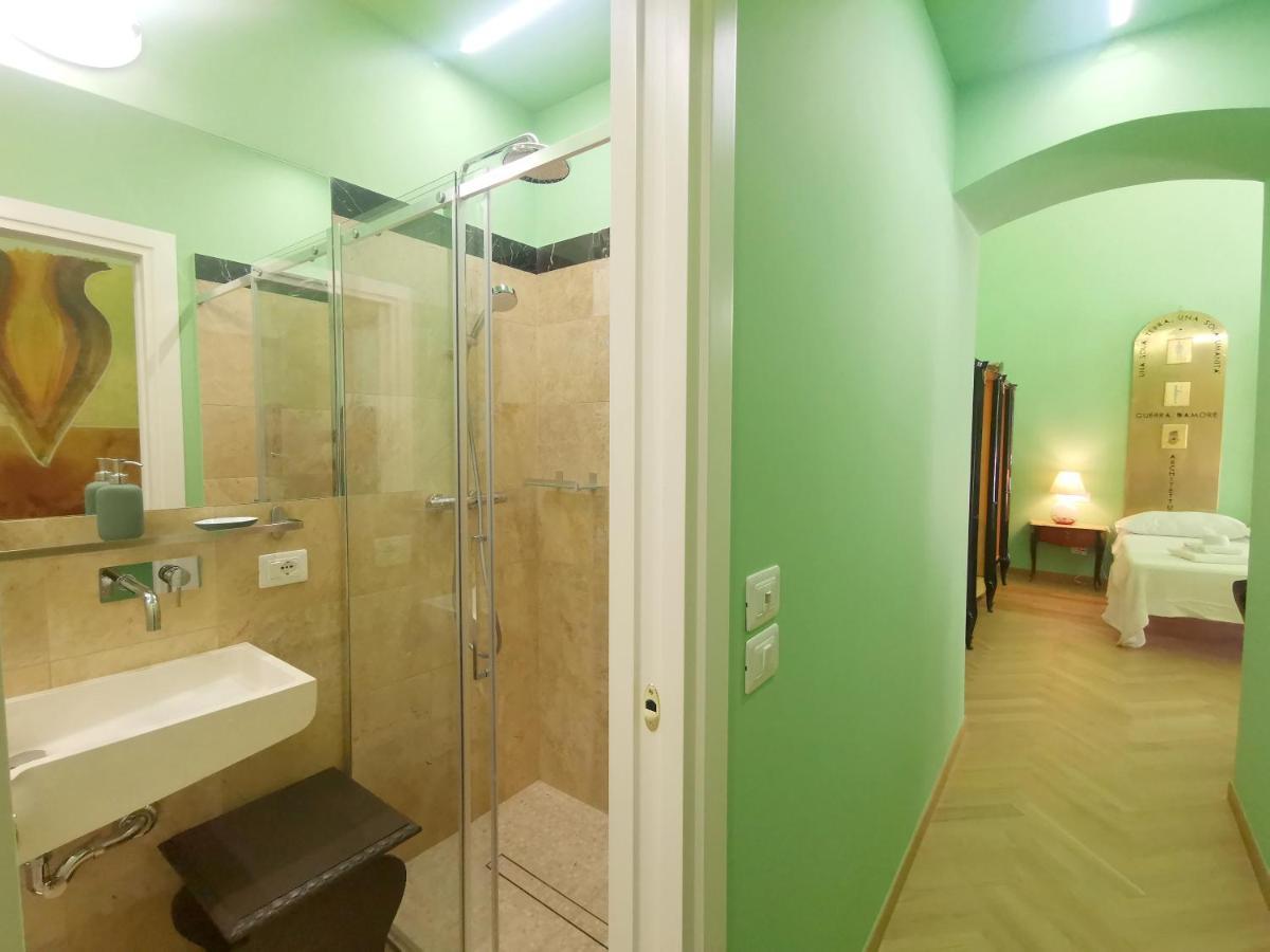 Speciale Tarshito Guesthouse Bari Esterno foto